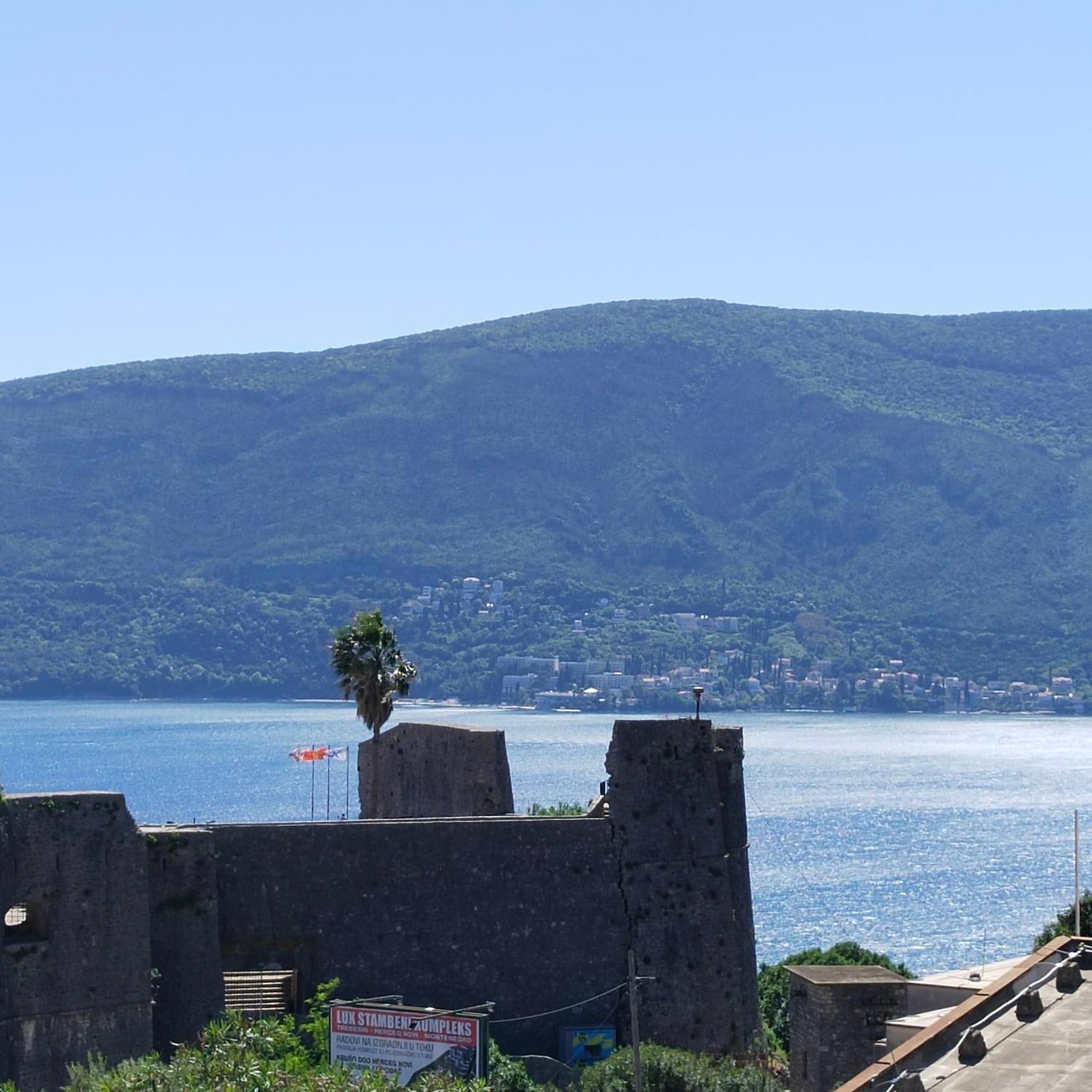 Apartments "Belle Vue" Herceg Novi Exteriér fotografie